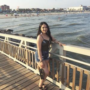 Meet your Posher, Jennifer